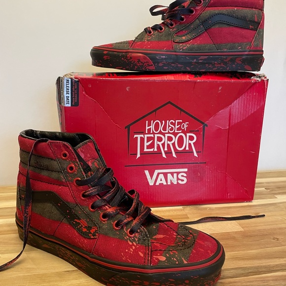 Vans, Special Edition, House of Terror Sk8-Hi Sneakers. - Picture 5 of 6
